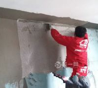 家里墙面发霉图片